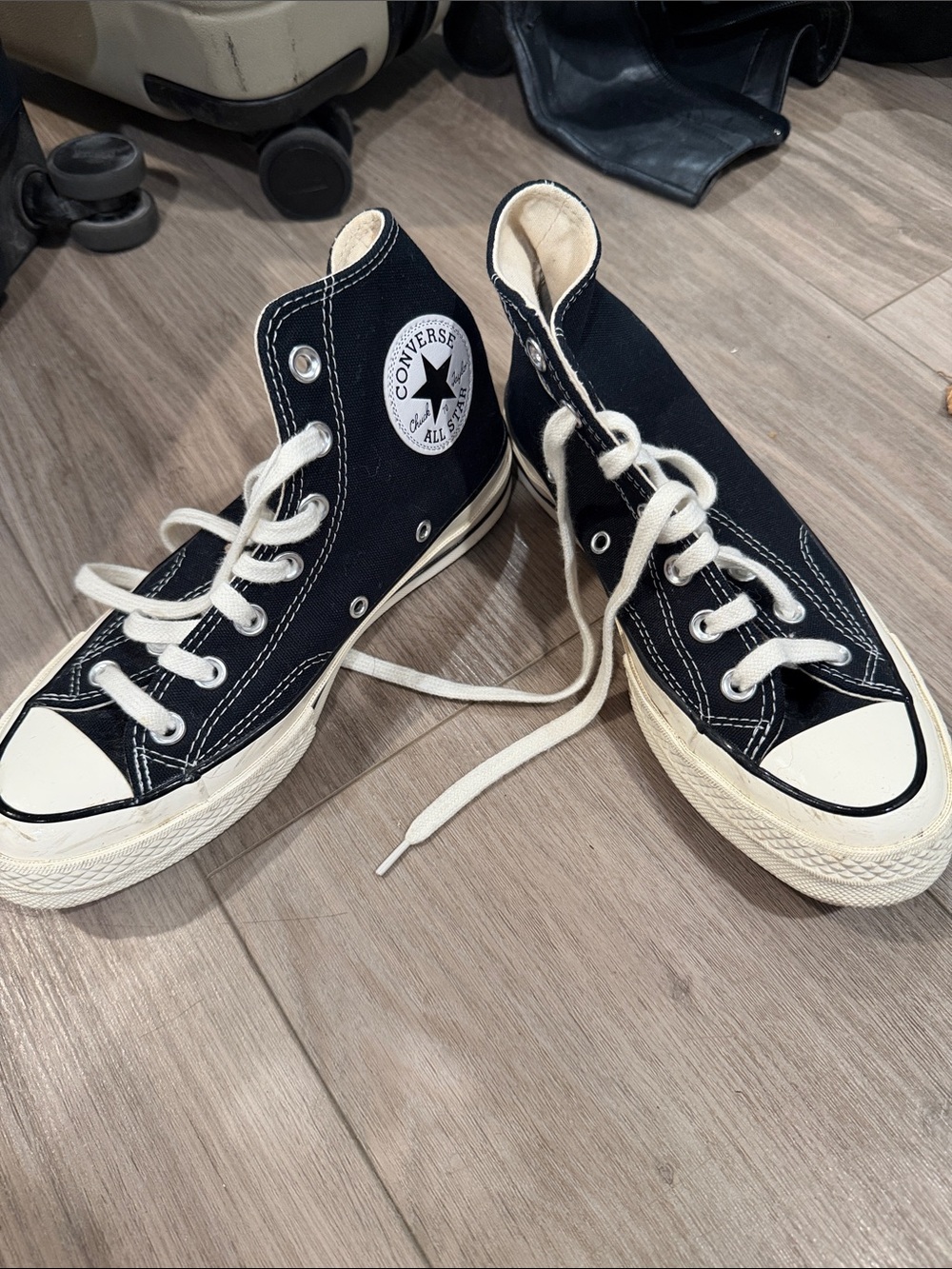 Converse Chuck Taylor All Star High Top Sneakers - Black